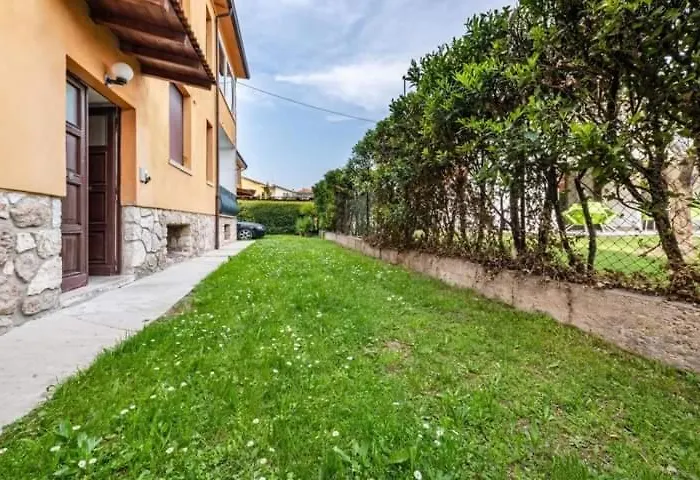 Apartment Luminoso Bardolino